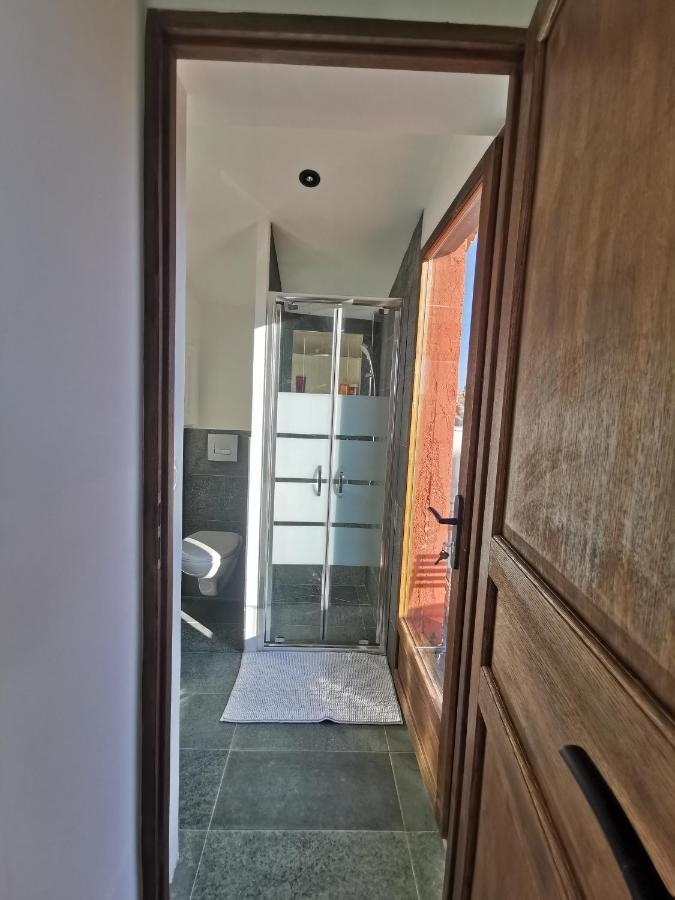 La Terrasse Suspendue Des Arenes - Nuit A Appartement *