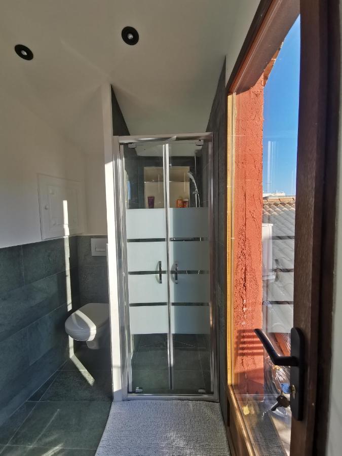 La Terrasse Suspendue Des Arenes - Nuit A Nîmes